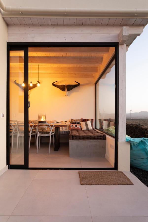 Villa Calderon Hondo. Top Design , Views And Pool Lajares-コラレホ エクステリア 写真