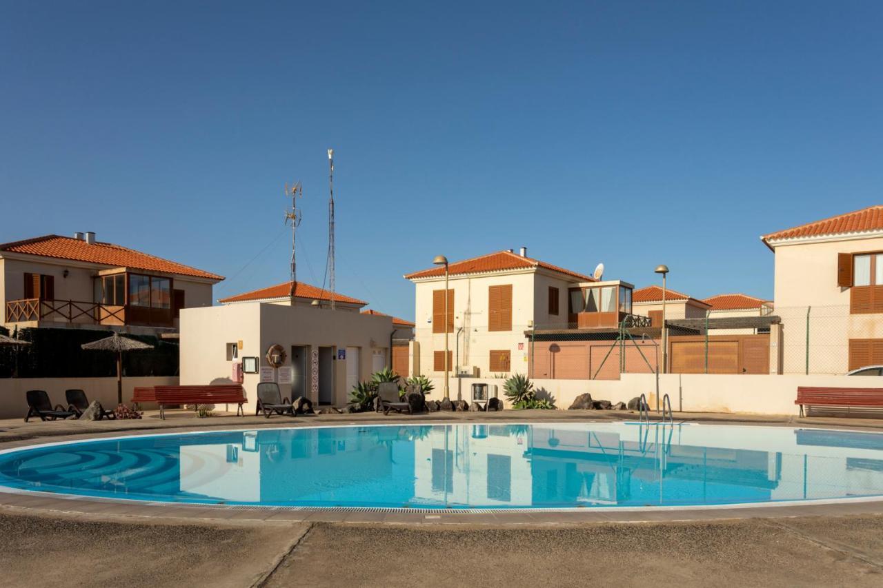 Villa Calderon Hondo. Top Design , Views And Pool Lajares-コラレホ エクステリア 写真