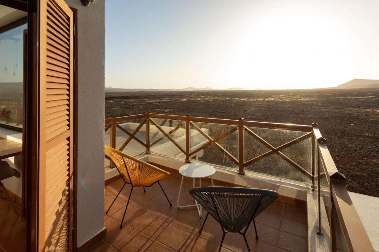 Villa Calderon Hondo. Top Design , Views And Pool Lajares-コラレホ エクステリア 写真