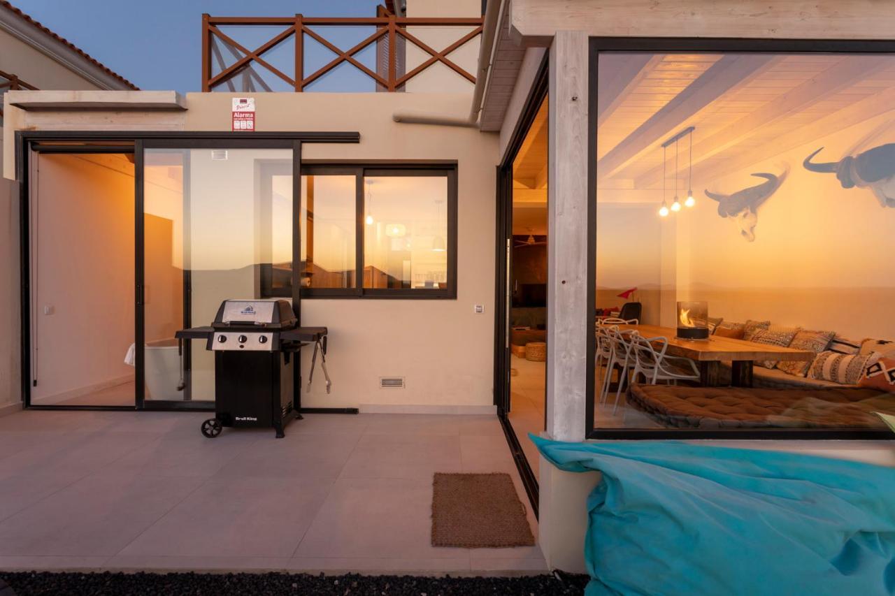 Villa Calderon Hondo. Top Design , Views And Pool Lajares-コラレホ エクステリア 写真